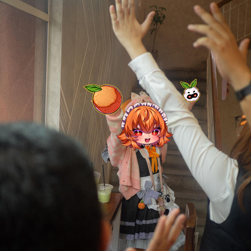 Kaheru cheering